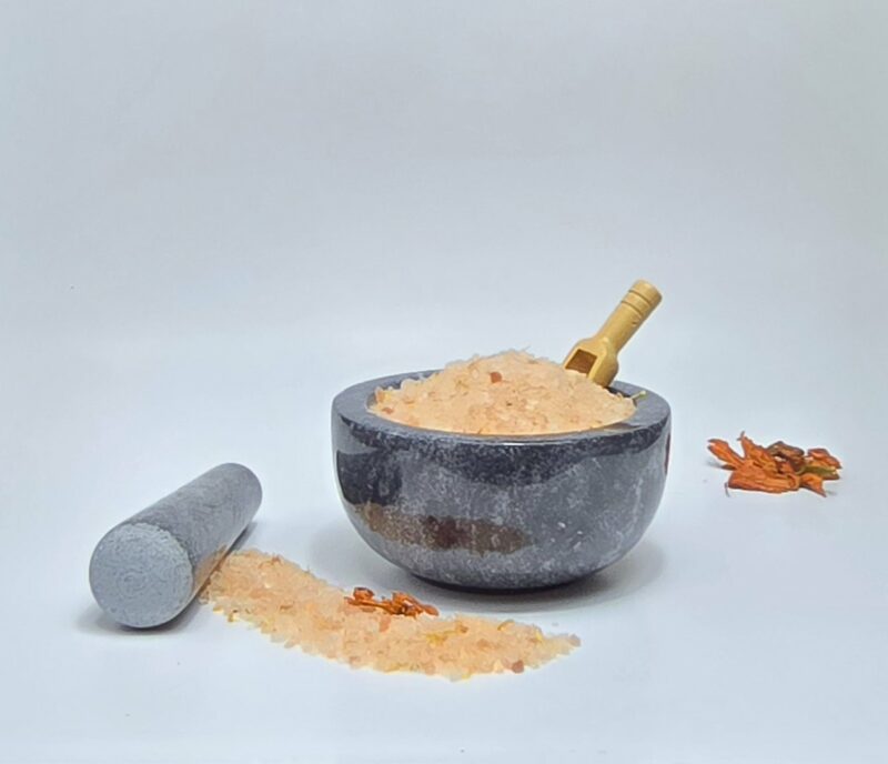 Sweet Orange and Citrus Bliss Infused Himalayan Bath Salts - Image 3