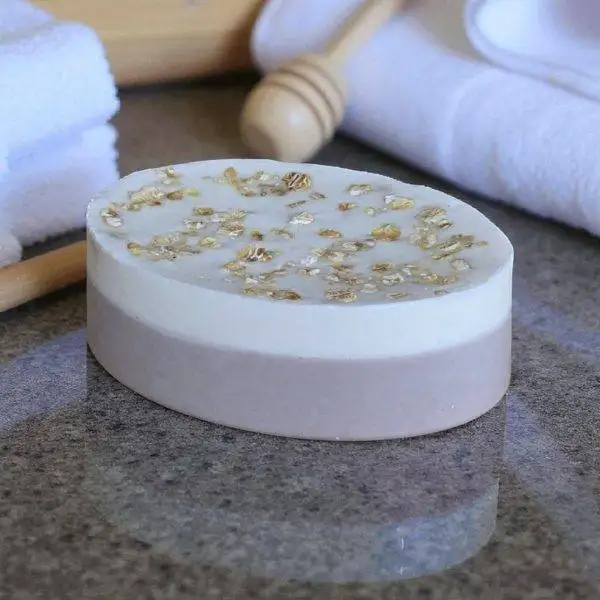 🥥🌸 Coconut Vanilla Donkey Milk Soap with Oatmeal